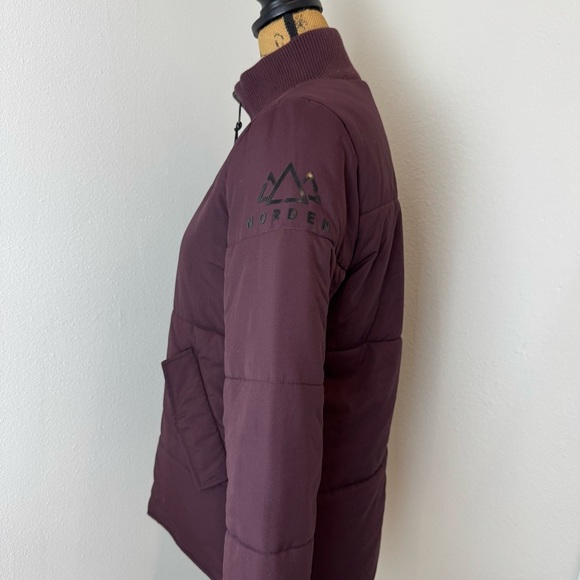 NORDEN PROJECT reversible puffer jacket burgundy black sustainable recycled - Picture 15 of 16